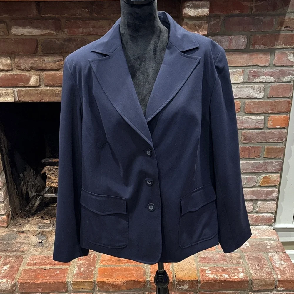 Classic Navy Women's Blazer - Picture 1 of 8